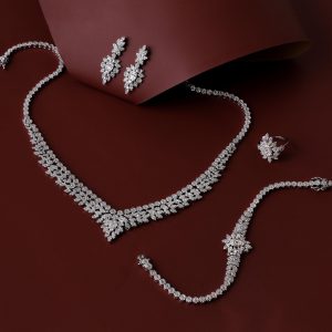 طقم نسائي خاص